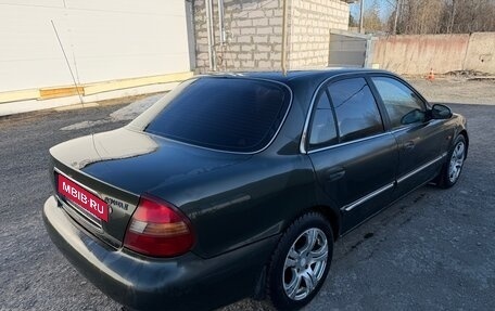 Hyundai Sonata III рестайлинг, 1998 год, 115 000 рублей, 4 фотография