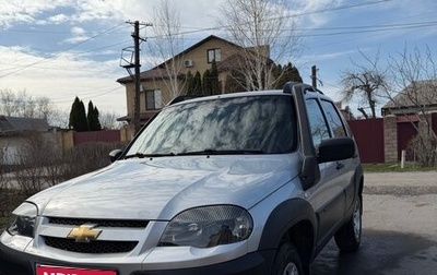 Chevrolet Niva I рестайлинг, 2019 год, 880 000 рублей, 1 фотография