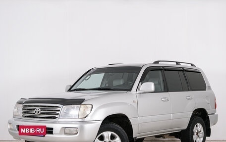 Toyota Land Cruiser 100 рестайлинг 2, 1998 год, 1 699 000 рублей, 4 фотография