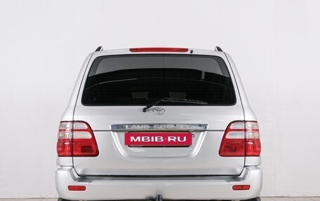 Toyota Land Cruiser 100 рестайлинг 2, 1998 год, 1 699 000 рублей, 6 фотография