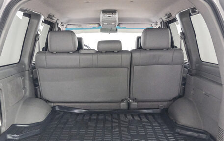 Toyota Land Cruiser 100 рестайлинг 2, 1998 год, 1 699 000 рублей, 26 фотография