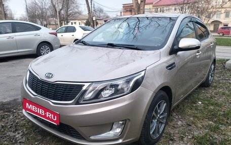 KIA Rio III рестайлинг, 2013 год, 820 000 рублей, 3 фотография