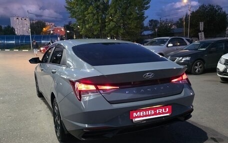 Hyundai Elantra, 2021 год, 2 800 000 рублей, 6 фотография