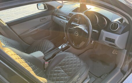 Mazda Axela, 2005 год, 670 000 рублей, 14 фотография