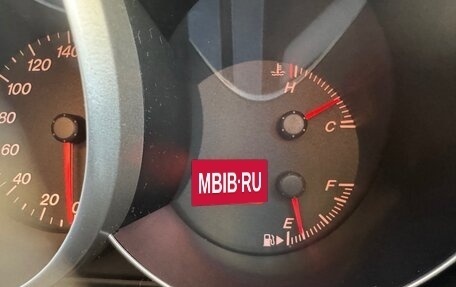 Mazda Axela, 2005 год, 670 000 рублей, 17 фотография