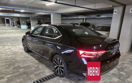 Skoda Superb III рестайлинг, 2025 год, 3 250 000 рублей, 3 фотография