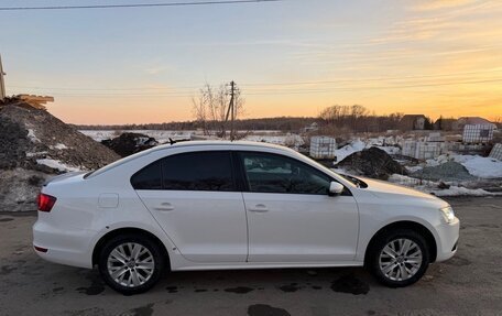 Volkswagen Jetta VI, 2014 год, 950 000 рублей, 5 фотография