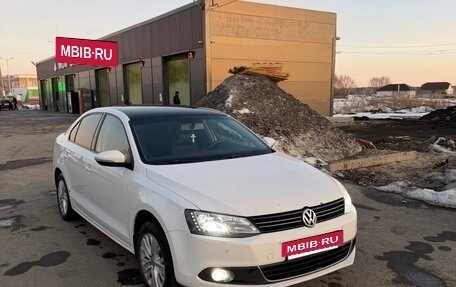 Volkswagen Jetta VI, 2014 год, 950 000 рублей, 8 фотография