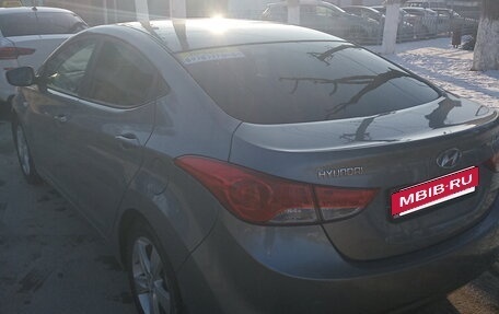 Hyundai Elantra V, 2011 год, 950 000 рублей, 6 фотография