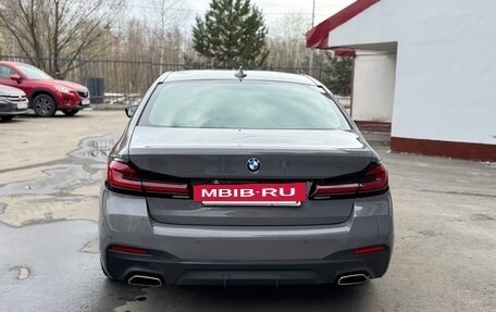 BMW 5 серия, 2021 год, 5 600 000 рублей, 12 фотография