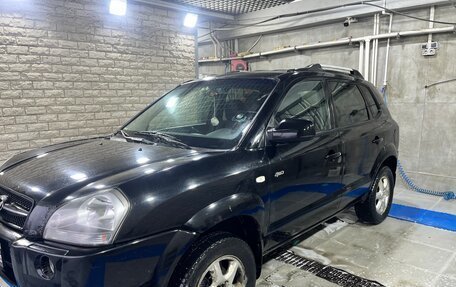 Hyundai Tucson III, 2007 год, 750 000 рублей, 2 фотография