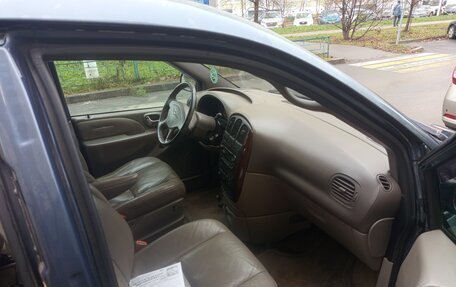 Chrysler Town & Country IV, 2002 год, 410 000 рублей, 5 фотография