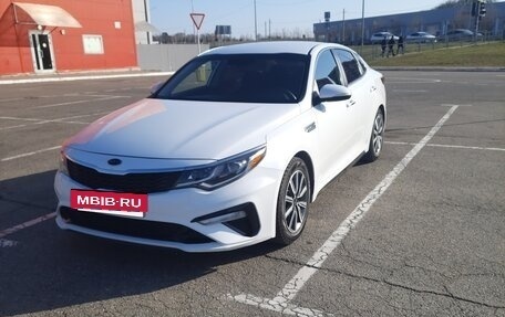 KIA Optima IV, 2019 год, 1 570 000 рублей, 2 фотография