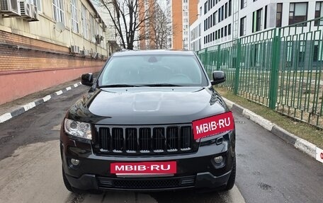Jeep Grand Cherokee, 2012 год, 1 650 000 рублей, 2 фотография