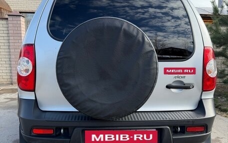 Chevrolet Niva I рестайлинг, 2019 год, 880 000 рублей, 4 фотография