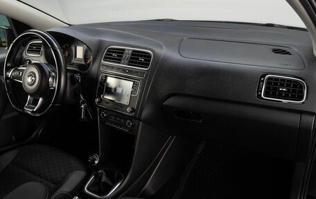 Volkswagen Polo VI (EU Market), 2018 год, 1 150 000 рублей, 17 фотография