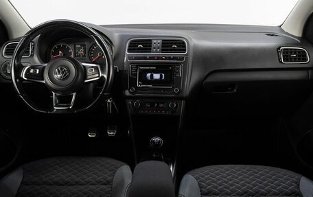 Volkswagen Polo VI (EU Market), 2018 год, 1 150 000 рублей, 19 фотография