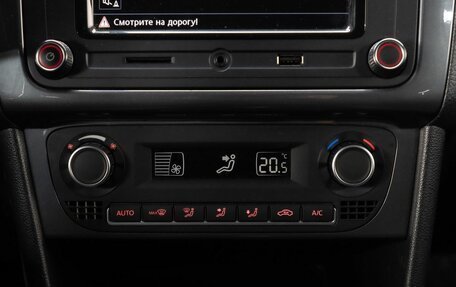 Volkswagen Polo VI (EU Market), 2018 год, 1 150 000 рублей, 24 фотография