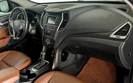 Hyundai Santa Fe III рестайлинг, 2017 год, 2 448 000 рублей, 10 фотография