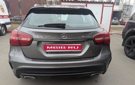 Mercedes-Benz GLA, 2019 год, 3 400 000 рублей, 2 фотография