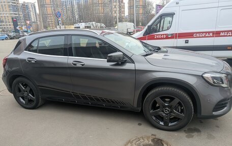 Mercedes-Benz GLA, 2019 год, 3 400 000 рублей, 4 фотография