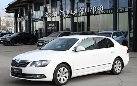 Skoda Superb III рестайлинг, 2013 год, 1 290 000 рублей, 1 фотография