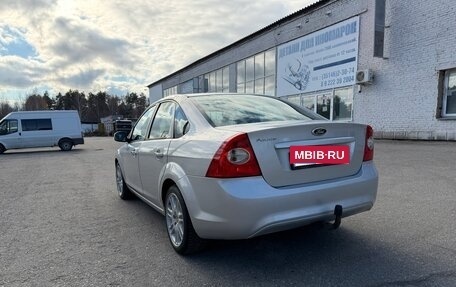 Ford Focus II рестайлинг, 2010 год, 599 000 рублей, 4 фотография