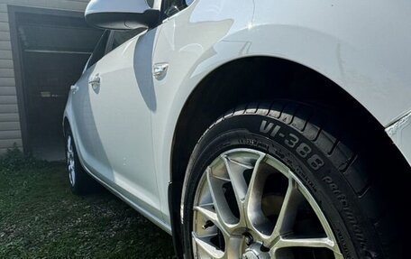 Opel Astra J, 2014 год, 1 070 000 рублей, 14 фотография