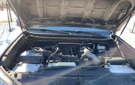 Toyota Land Cruiser Prado 150 рестайлинг 2, 2011 год, 2 500 000 рублей, 8 фотография