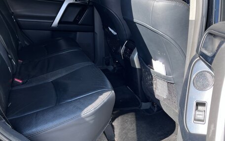 Toyota Land Cruiser Prado 150 рестайлинг 2, 2011 год, 2 500 000 рублей, 16 фотография