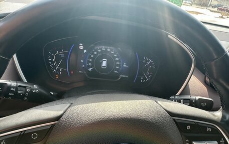 Hyundai Santa Fe IV, 2019 год, 3 150 000 рублей, 13 фотография