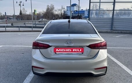 Hyundai Solaris II рестайлинг, 2019 год, 1 590 000 рублей, 4 фотография