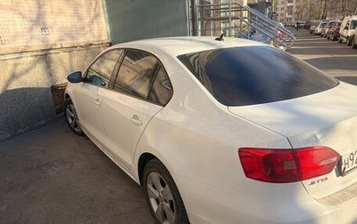 Volkswagen Jetta VI, 2012 год, 900 000 рублей, 1 фотография