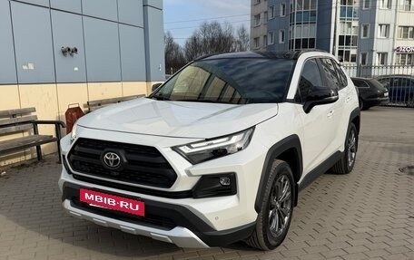 Toyota RAV4, 2025 год, 4 250 000 рублей, 3 фотография