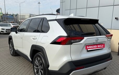 Toyota RAV4, 2025 год, 4 250 000 рублей, 4 фотография