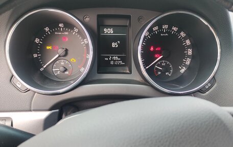 Skoda Yeti I рестайлинг, 2015 год, 1 270 000 рублей, 5 фотография