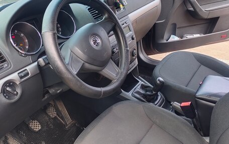 Skoda Yeti I рестайлинг, 2015 год, 1 270 000 рублей, 6 фотография