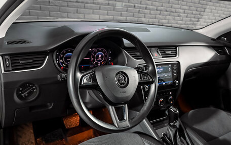 Skoda Octavia, 2019 год, 2 590 000 рублей, 12 фотография