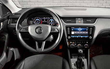 Skoda Octavia, 2019 год, 2 590 000 рублей, 15 фотография