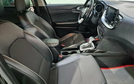 KIA cee'd III, 2021 год, 1 960 000 рублей, 13 фотография