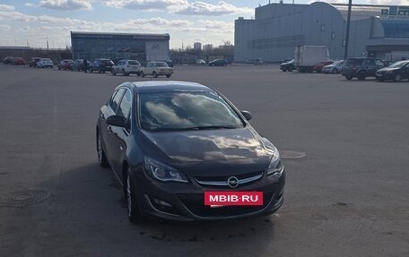 Opel Astra J, 2013 год, 900 000 рублей, 4 фотография