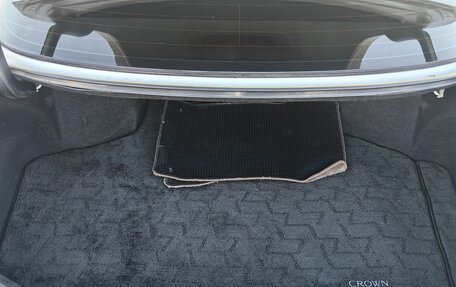 Toyota Crown, 2001 год, 990 000 рублей, 16 фотография