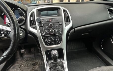 Opel Astra J, 2013 год, 615 000 рублей, 11 фотография