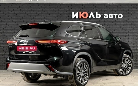 Toyota Highlander, 2026 год, 5 720 000 рублей, 4 фотография