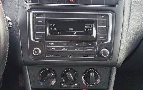 Volkswagen Polo VI (EU Market), 2018 год, 380 000 рублей, 10 фотография