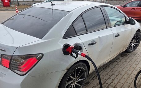 Chevrolet Cruze II, 2014 год, 530 000 рублей, 4 фотография