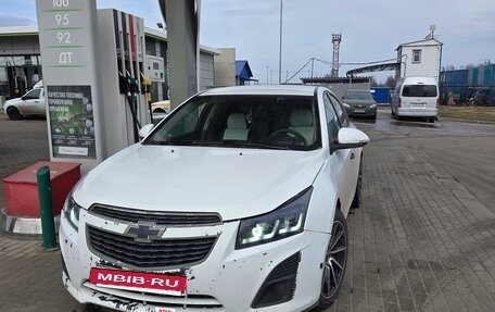 Chevrolet Cruze II, 2014 год, 530 000 рублей, 2 фотография