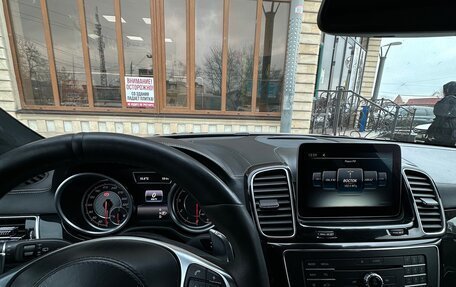 Mercedes-Benz GLS AMG, 2017 год, 4 350 000 рублей, 3 фотография