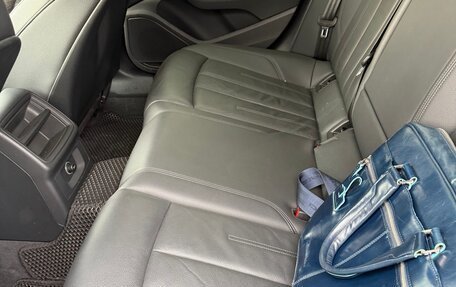 Audi A4, 2018 год, 2 080 000 рублей, 14 фотография