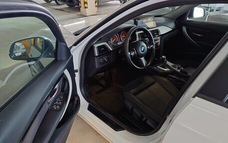 BMW 3 серия, 2017 год, 2 000 000 рублей, 3 фотография